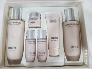 OHUI MIRACLE MOISTURE СЭТ ohui брэндийн "miracle moisture"